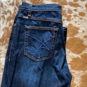 Cinch jeans